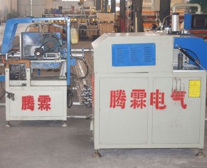 自動(dòng)下料區(qū)